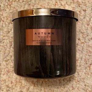 Bath & Body Works  - 3 wick candle